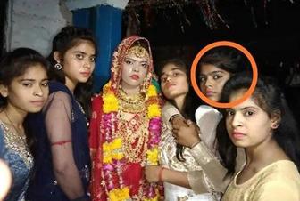 Bacısı toy zamanı ölən qız gəlinlik geyinib onun əvəzinə ərə getdi