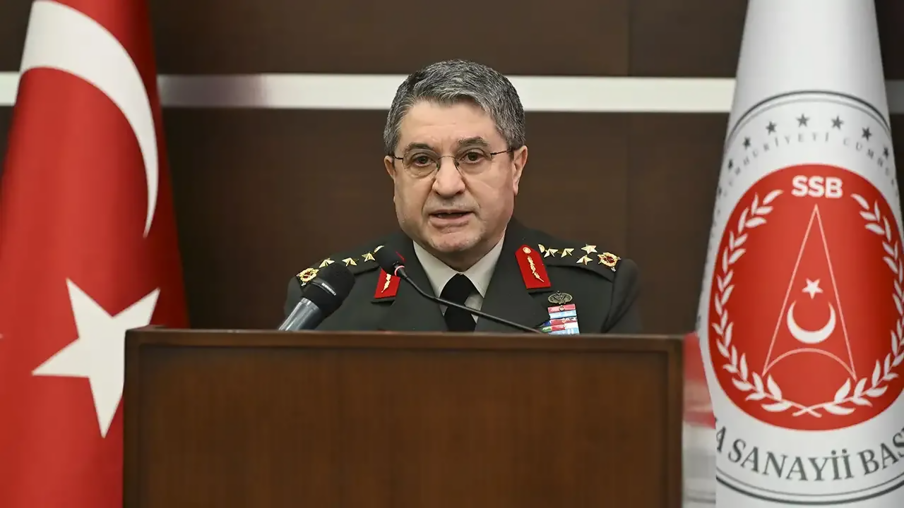 Selçuk Bayraktaroğlu Azərbaycana gələcək