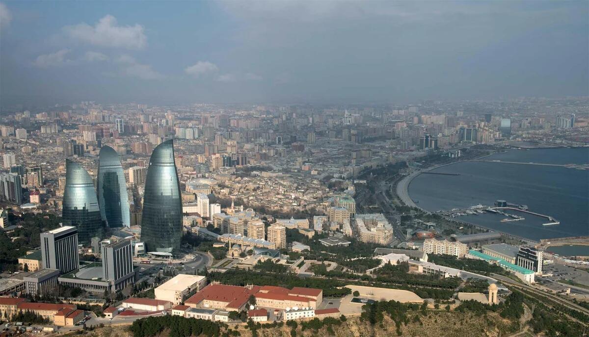 Int'l conference on youth role in urban planning in decolonization kicks off in Baku
