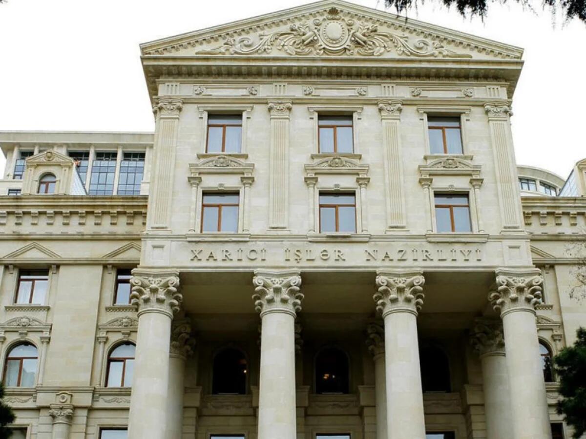 Azerbaijan congratulates Russia on national holiday